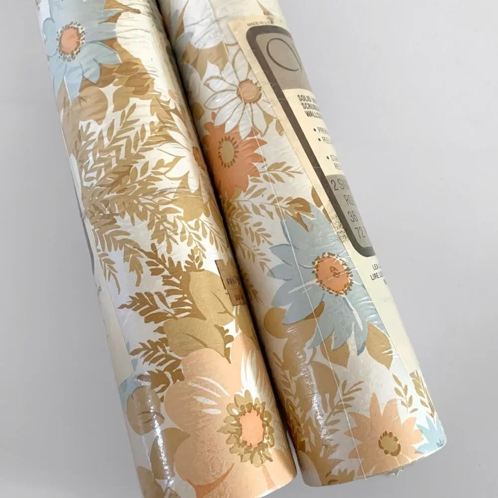 Vintage 1970’s Floral Wallpaper